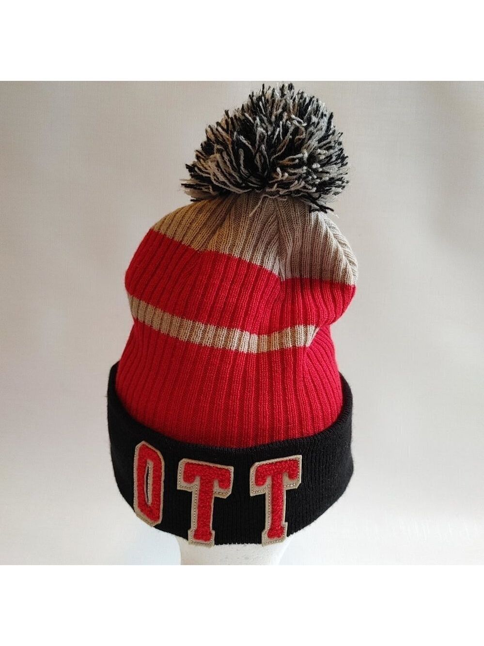 Ottawa Senators Hockey Toque Pom Pom Beanie Toque Unisex FANATICS Patch Letters